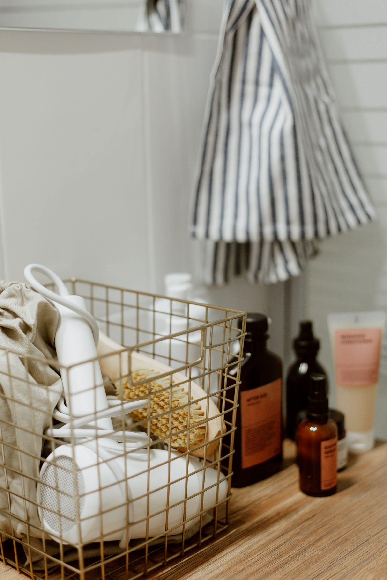 Hair Tools in a Small Bathroom: Separate Using, Cooling, and Storing