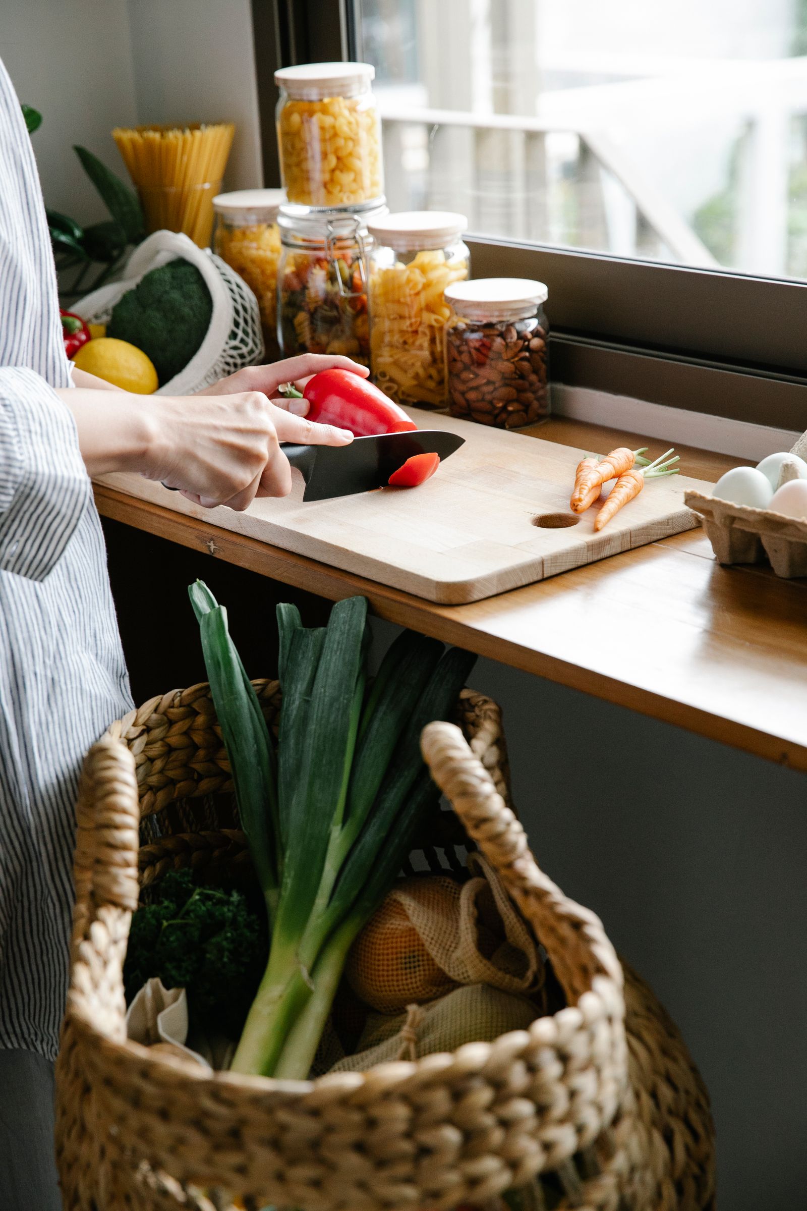 KitchenAid 3.5-Cup Food Chopper Review: Is It Worth a Small Kitchen Cabinet?