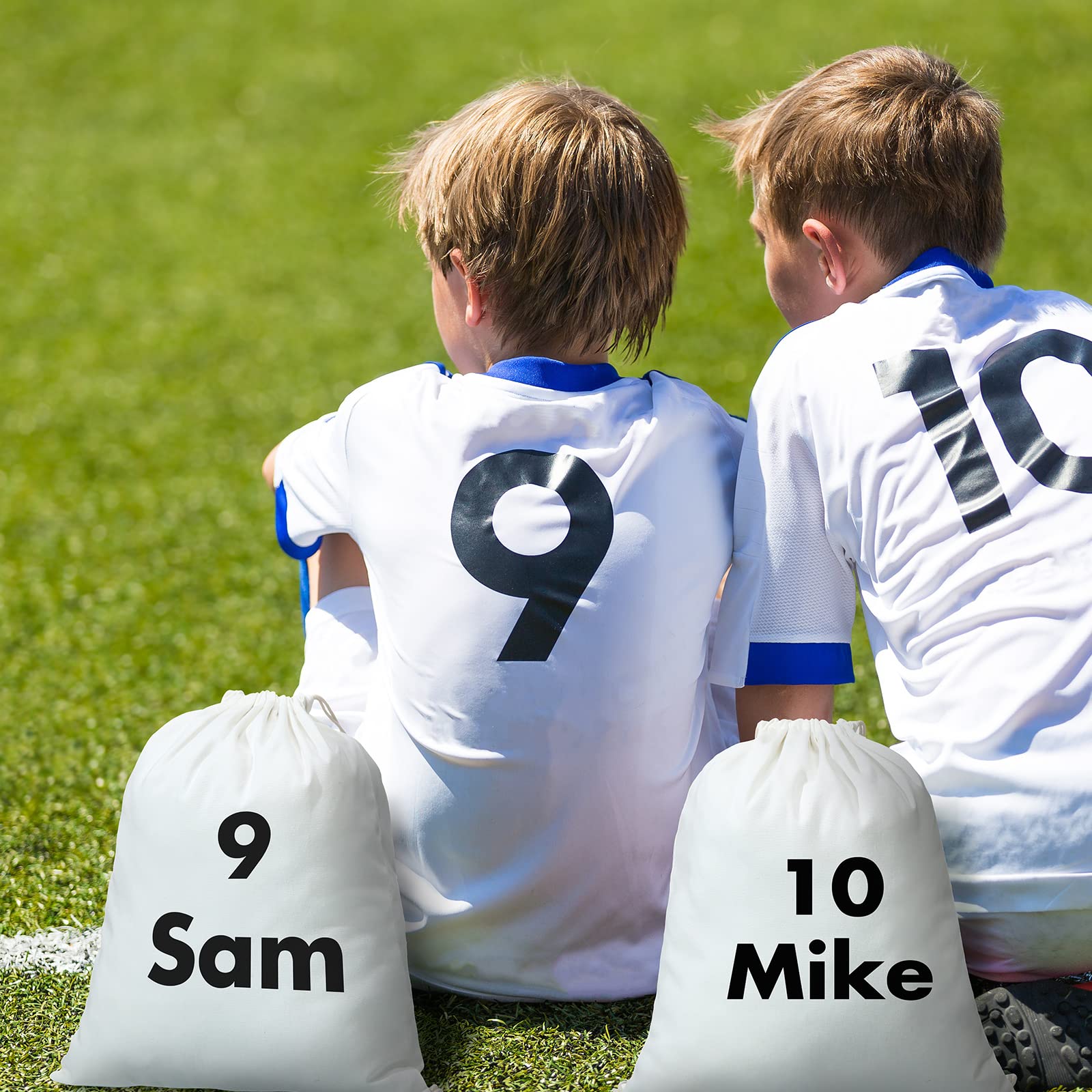 Supplier example of bags personalized with names and sports numbers