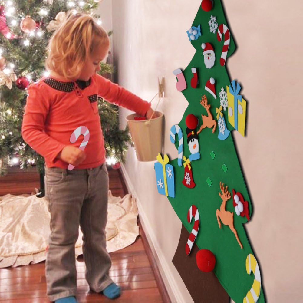 Supplier child activity scene beside the Aytai felt Christmas tree