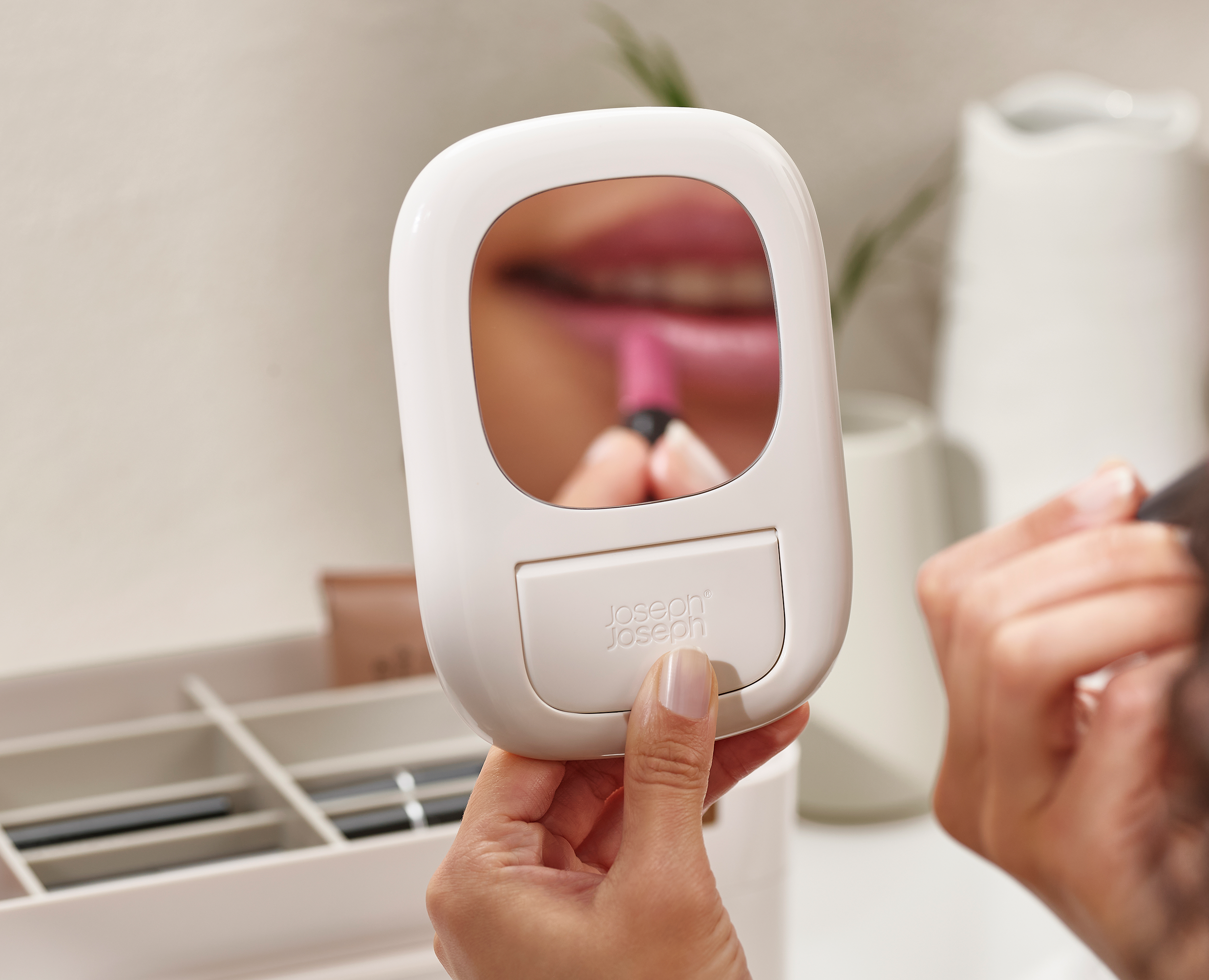 Reverse of the removable Viva mirror during use