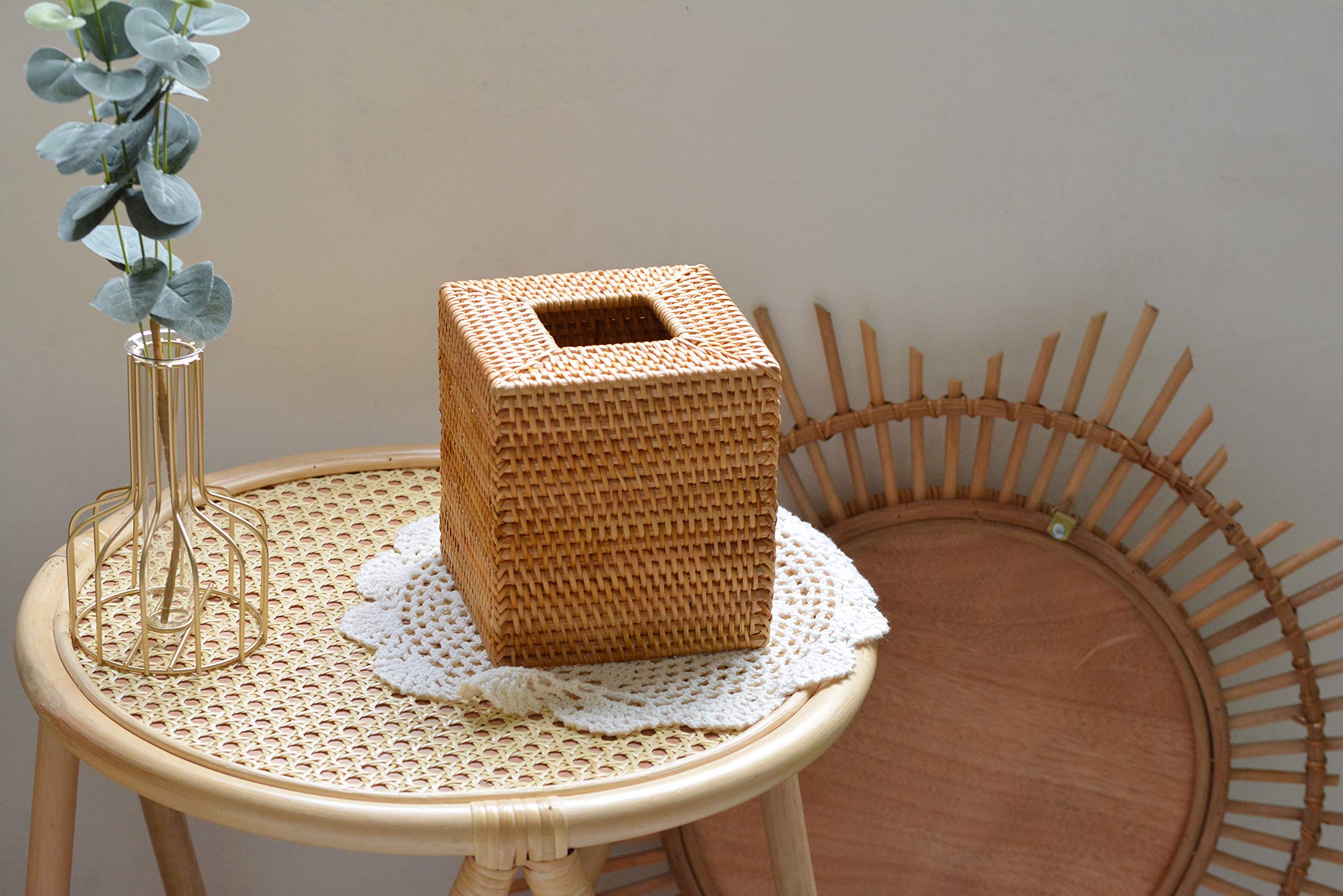YANGQIHOME tissue cover on a small side table
