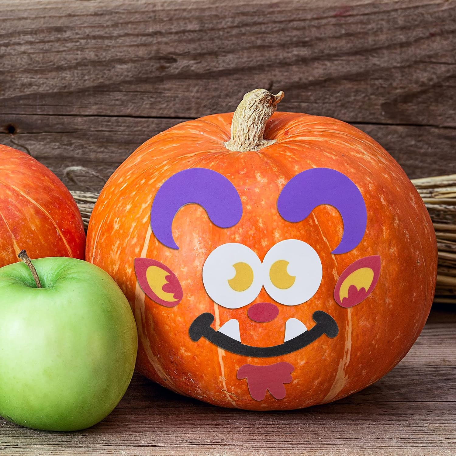 Listing pumpkin craft display illustration