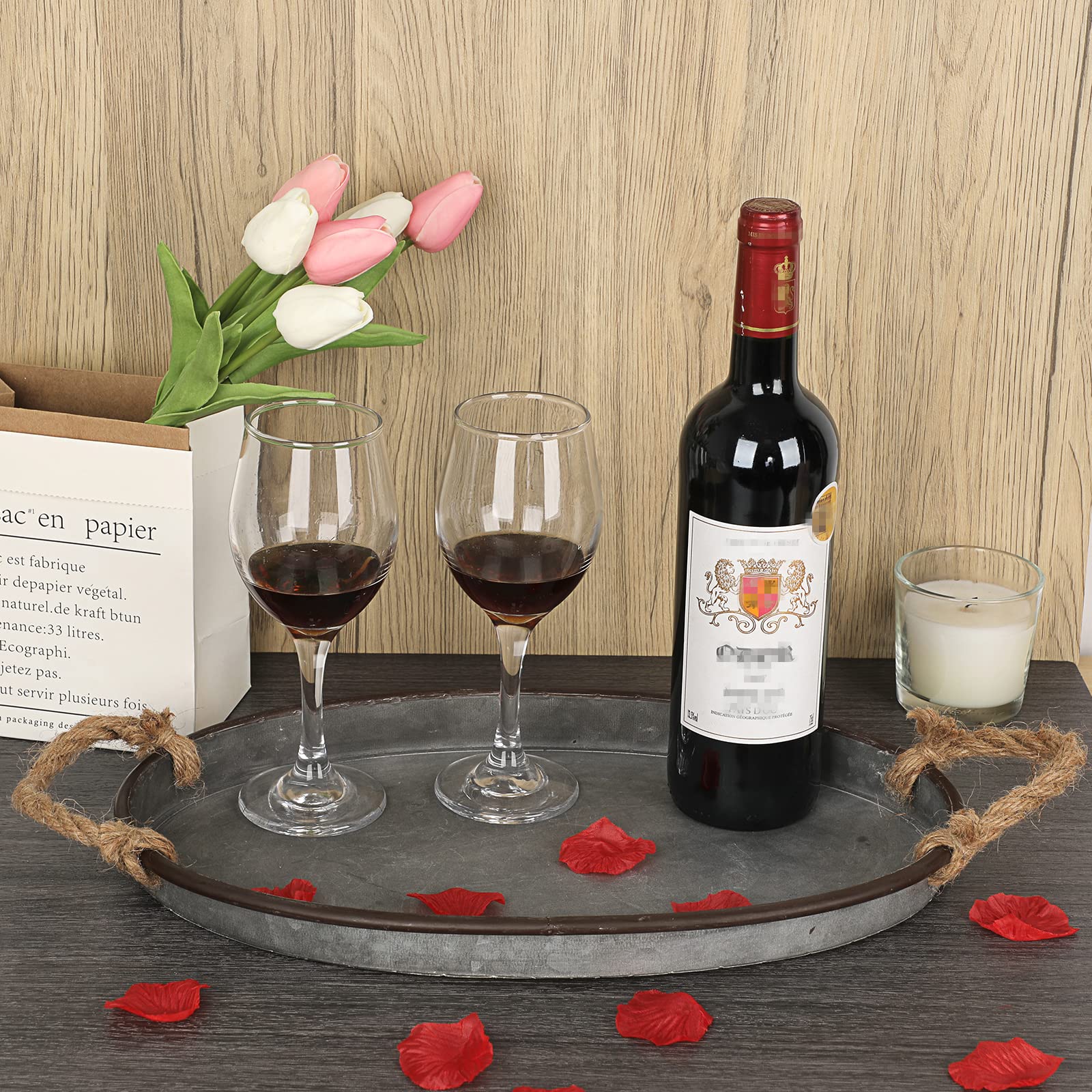 Hipiwe tray holding separate glasses and a bottle in a supplier scene